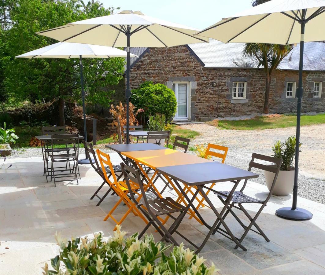 Le Manoir Des Haies Spa Les Champs-Géraux Buitenkant foto